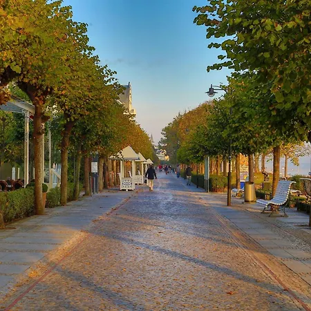 19 Eden Mit Strandkorb Villa Binz