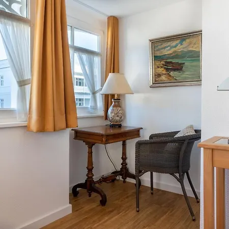 19 Eden Mit Strandkorb Villa *